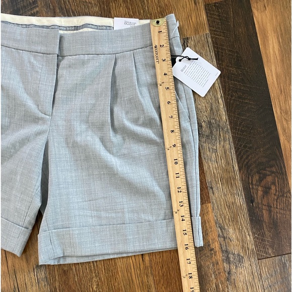 Gray Pleated Cuffed Shorts by Express size 10 - Picture 7 of 11